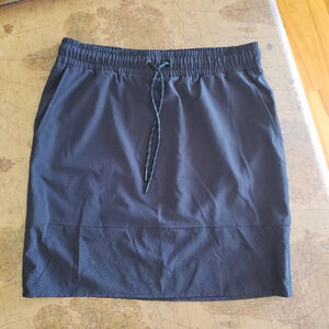 *JOE FRESH skirt black  size small